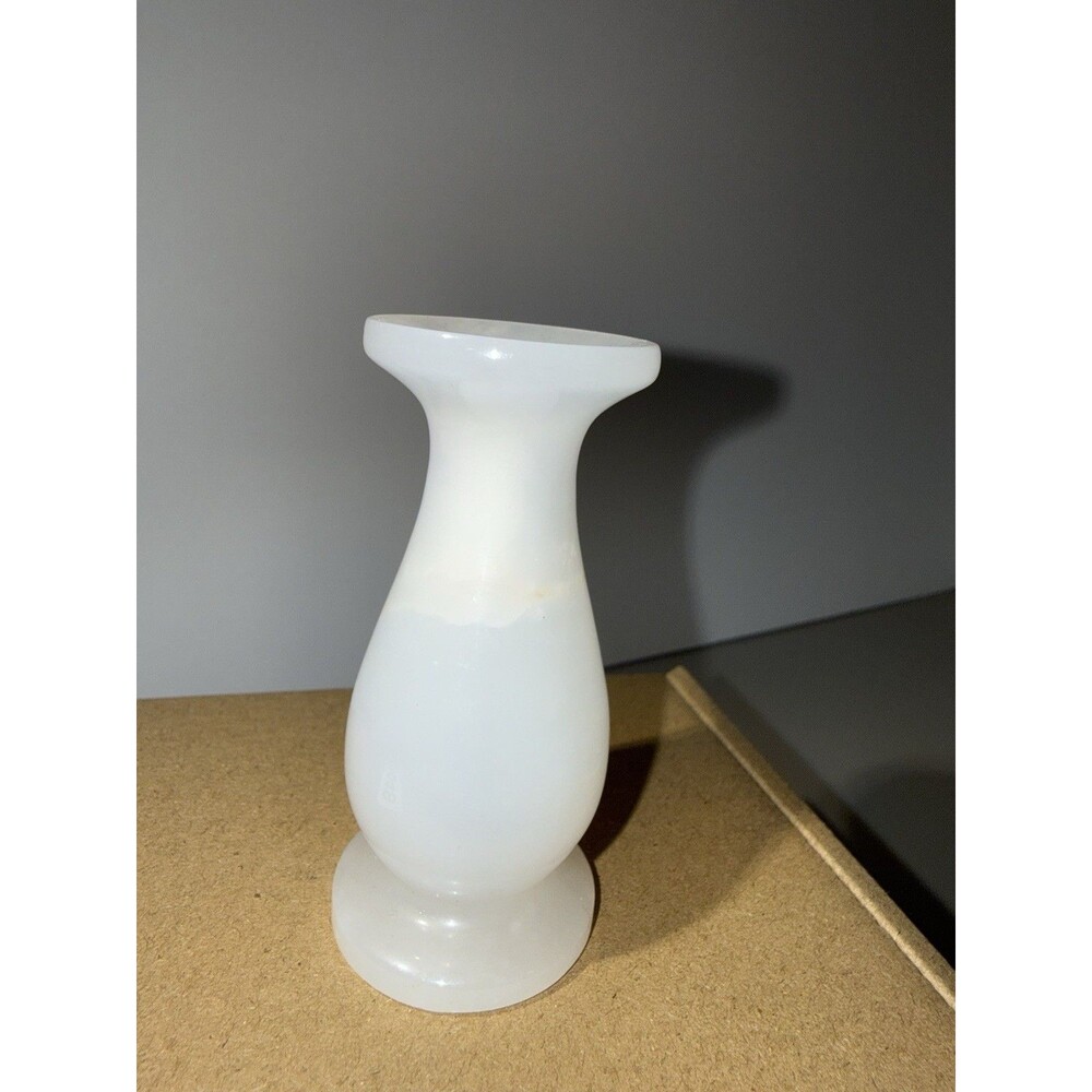 VTG. 3 in White Onyx With Flared Mushroom Rim. Banded with Hard Stones. Pakistan